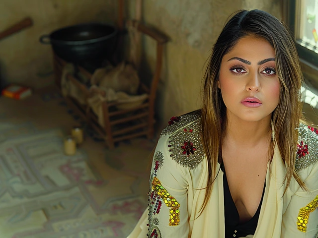 हिना खान को स्टेज 3 ब्रेस्ट कैंसर: क्या यह ठीक हो सकता है? लक्षण और इलाज की विस्तृत जानकारी